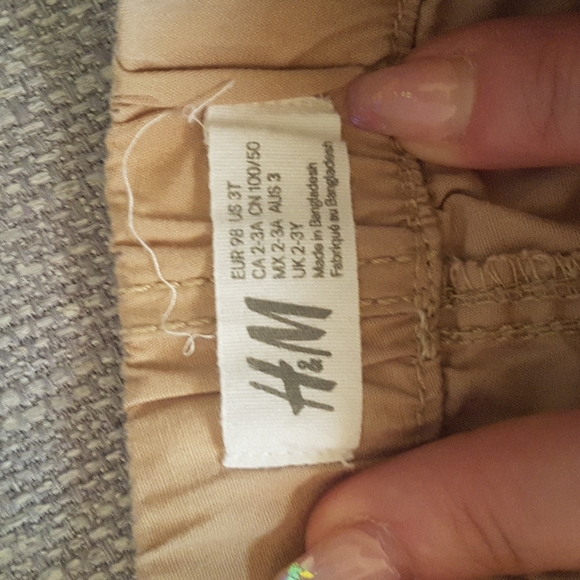 Kid shorts - Picture 2 of 3